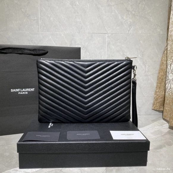 MONOGRAM CLUTCH YSL 0809